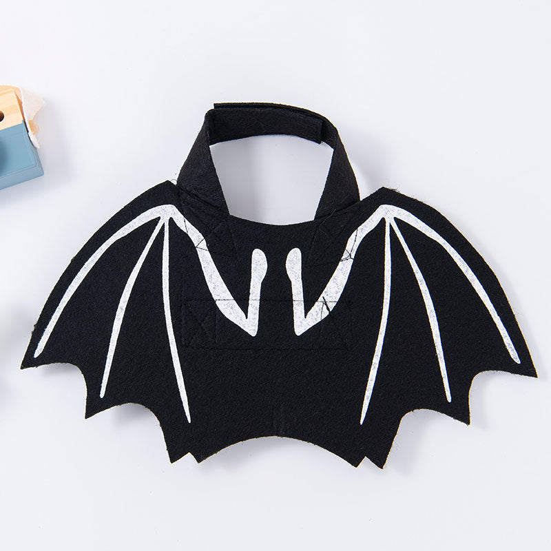 Pet clothes are funny take a knife transform into a pet dog Halloween pet eprolo