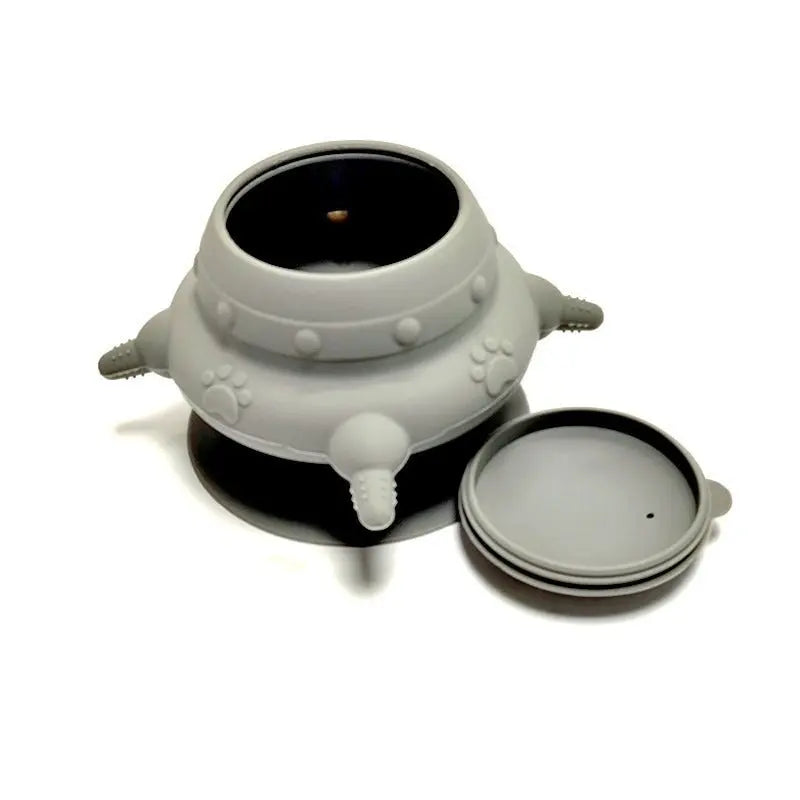 New food grade silicone suction cup pet breastfeeding device with suction cup integrated cat and dog tableware silicone portable products eprolo