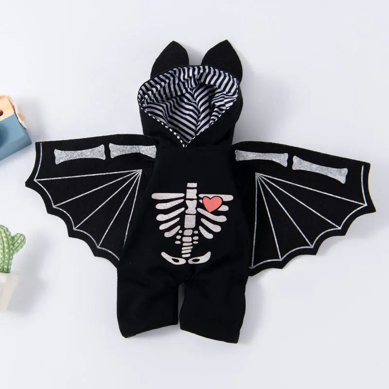 Pet clothes are funny take a knife transform into a pet dog Halloween pet eprolo