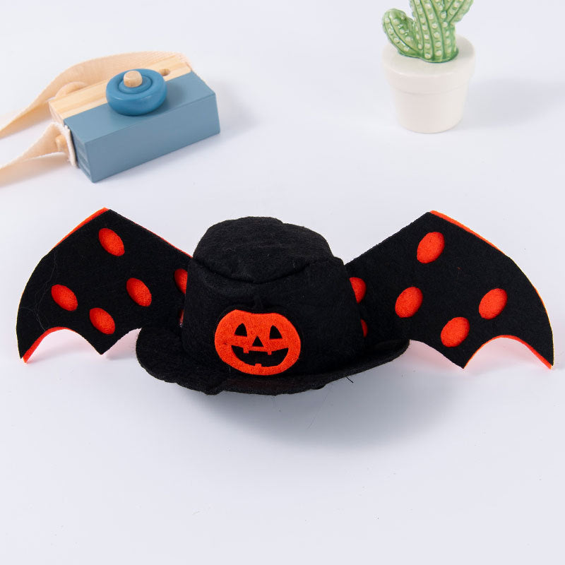 Pet clothes are funny take a knife transform into a pet dog Halloween pet eprolo