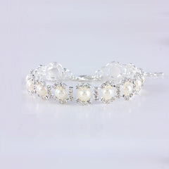 Pearl & Rhinestone Pet Necklace Collar – Elegant Jewelry for Dogs & Cats eprolo