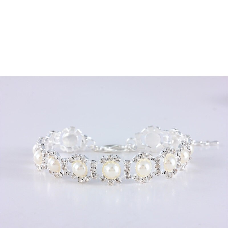 Pearl & Rhinestone Pet Necklace Collar – Elegant Jewelry for Dogs & Cats eprolo