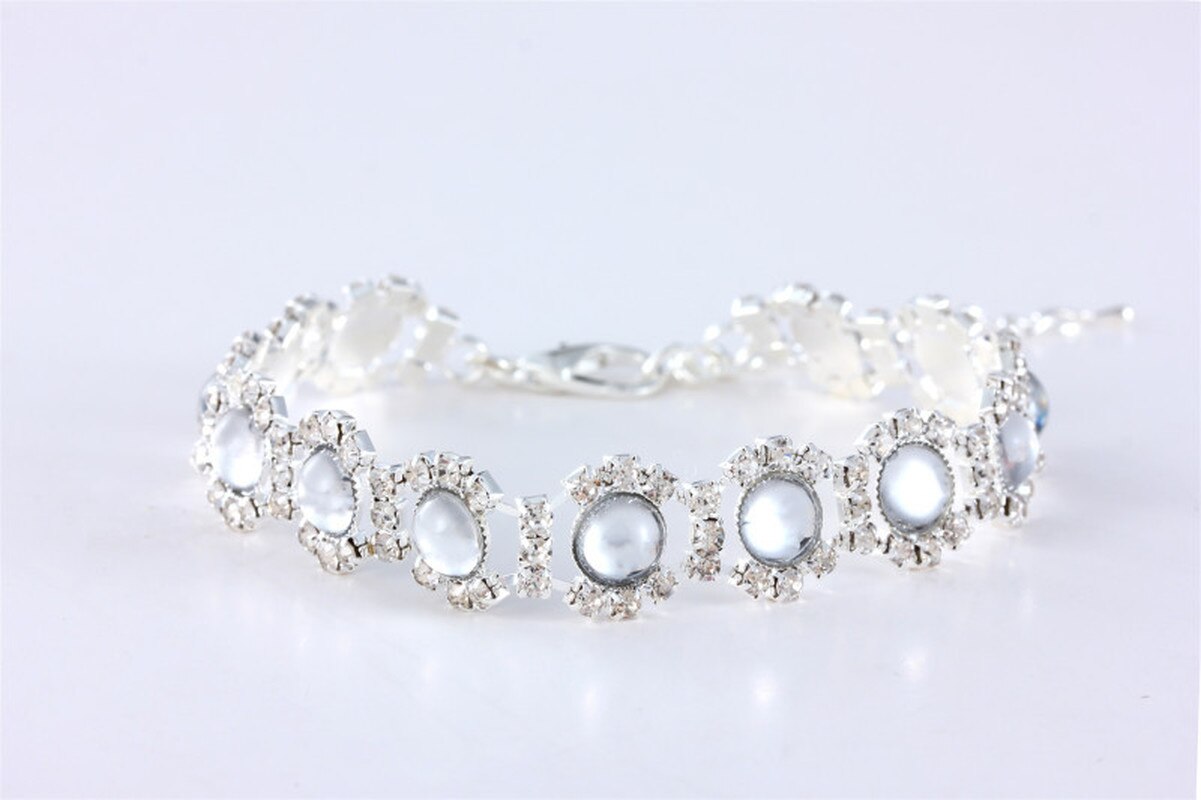 Pearl & Rhinestone Pet Necklace Collar – Elegant Jewelry for Dogs & Cats eprolo